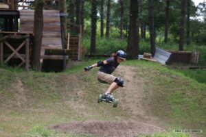 Emmanuelle Kedadra - Enseignante Ecole de Mountainboard Auvergne