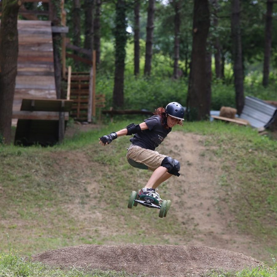 Emmanuelle Kedadra - Enseignante Ecole de Mountainboard Auvergne